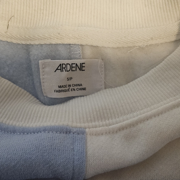 Sweatshirt. - Picture 2 of 2